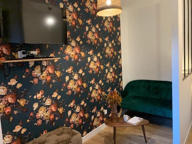 Le Rosegarden Studio Au Pied De La Gare De رينز المظهر الخارجي الصورة